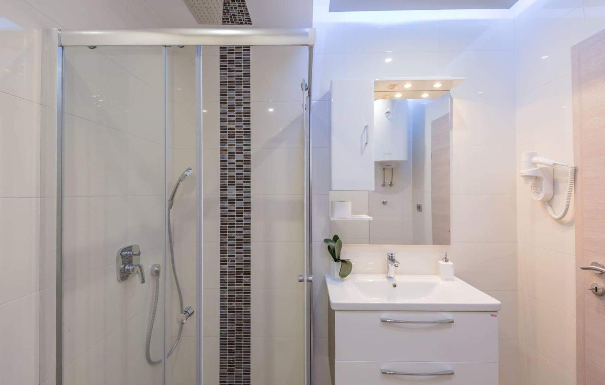 Apartman dva Makarska Buitenkant foto